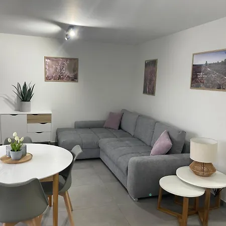 Ferienwohnung Johannes Lägenhet